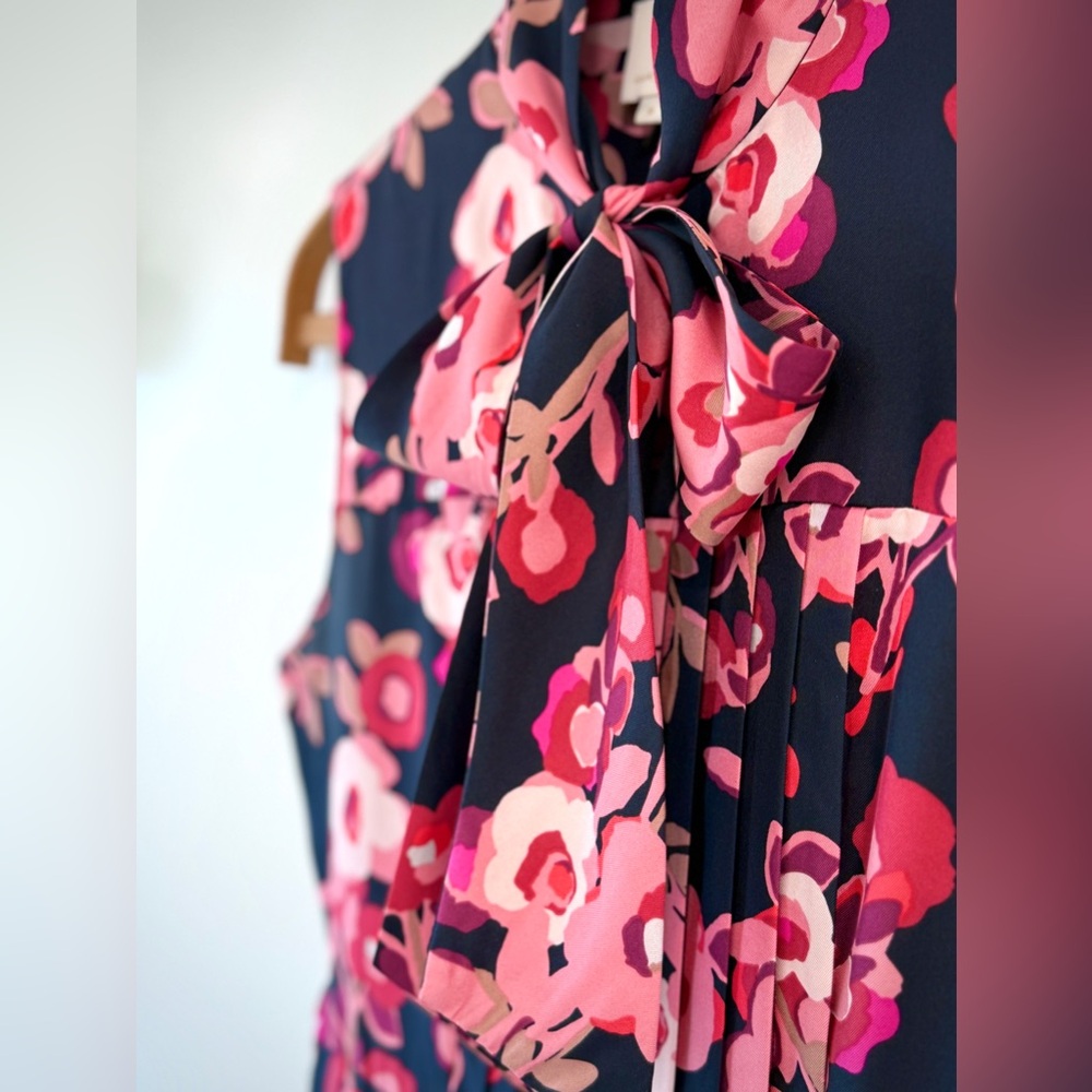 Kate Spade New York Shadow Bud Black and Pink Silk Print Pleated Floral Dress - Picture 10 of 16